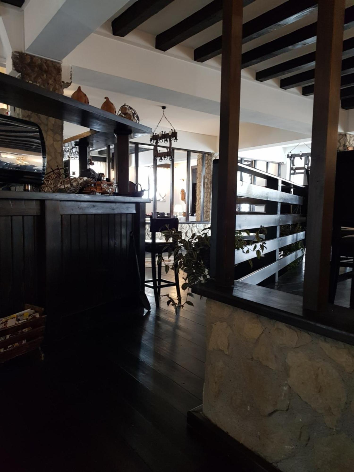 Pension Casa Drumetului เปียตราเนียมซ์ ภายนอก รูปภาพ