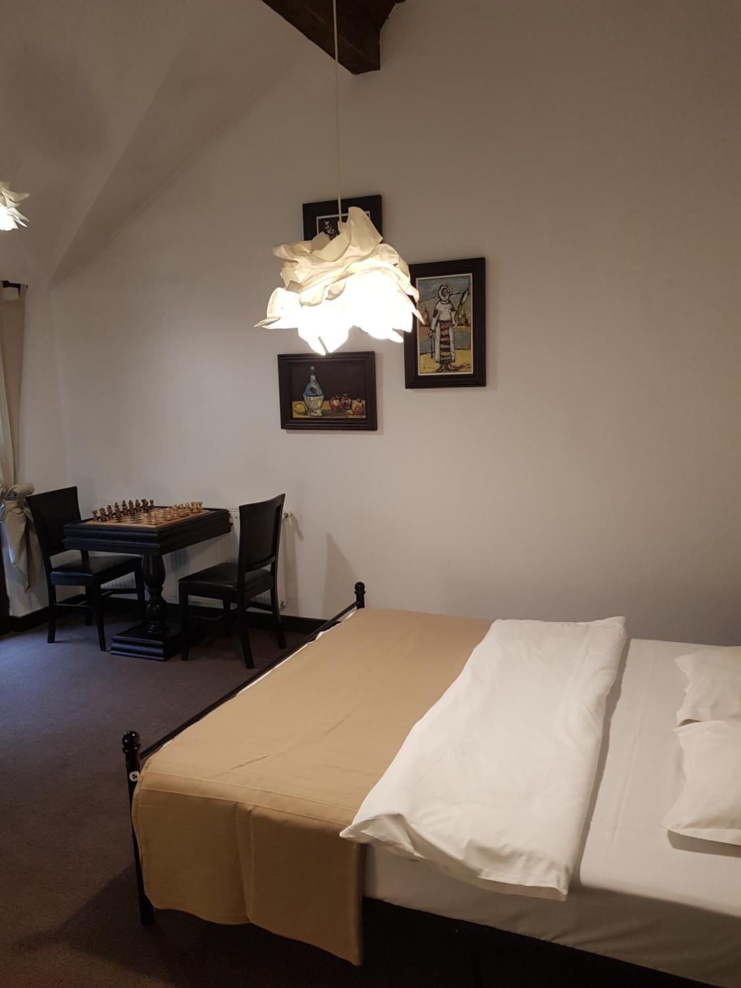 Pension Casa Drumetului เปียตราเนียมซ์ ภายนอก รูปภาพ
